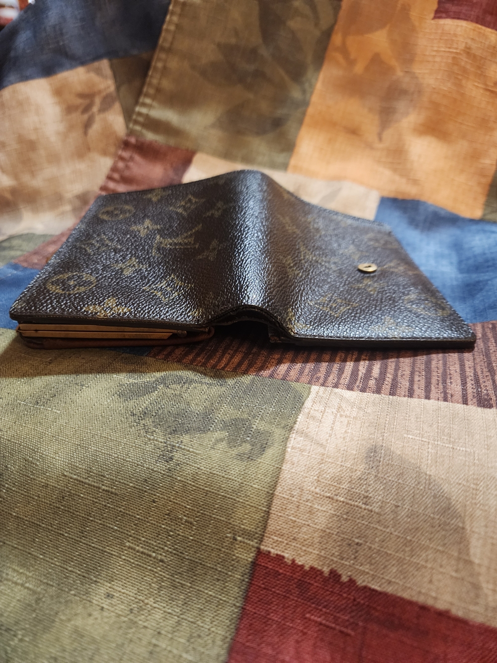 SALE! ✨️ Louis Vuitton Monogram Canvas Portefeuille Wallet - Picture 5 of 12